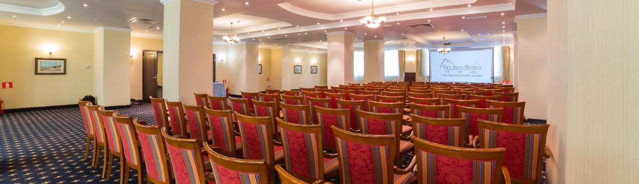 Grand Tien Shan Hotel Алма Ата Екстериор снимка